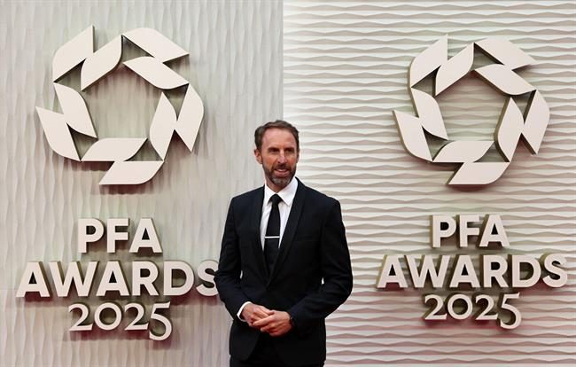 Gareth Southgate bất ngờ trước tin đồn xin việc ở ĐT Ba Lan 1