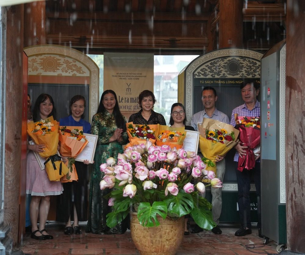 Không gian văn hóa đọc "rất thơ" trên Hồ Văn - Ảnh 2.