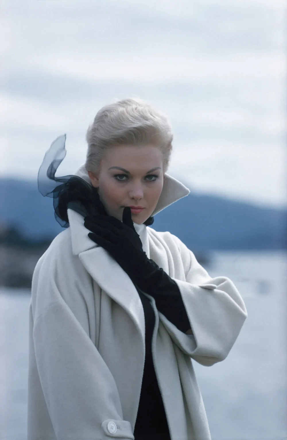 LHP Venice 2025: Huyền thoại "Vertigo" Kim Novak được vinh danh với Sư tử Vàng Thành tựu trọn đời - Ảnh 2.