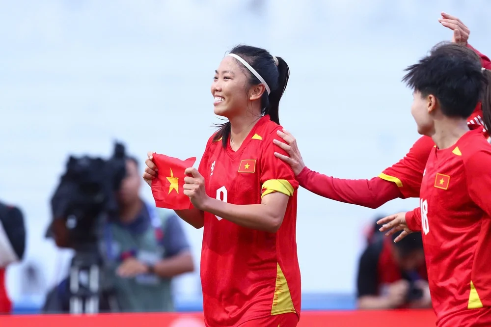 HLV Mai Đức Chung: 'Rất mừng khi thắng Thái Lan hai lần liên tiếp' - Ảnh 2.