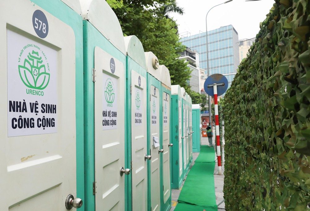 Hà Nội bố trí điểm trông xe, nhà vệ sinh miễn phí phục vụ sự kiện A80 - Ảnh 6.
