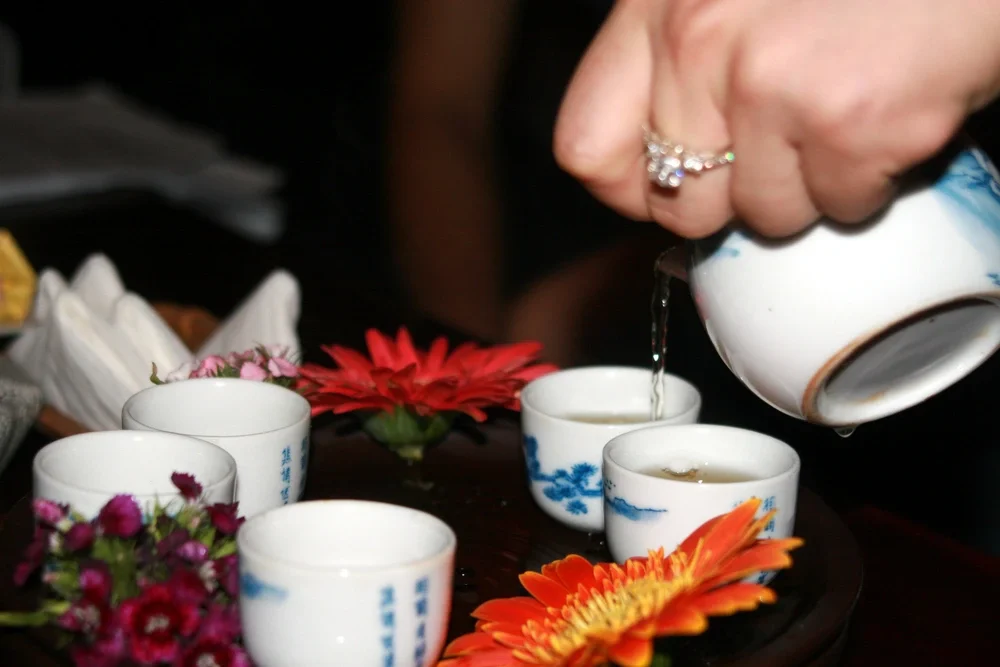 "Dòng chảy" trà Việt Nam đương đại (kỳ 6 & hết): Chén trà - Chứng nhân của vui buồn đời người - Ảnh 4.