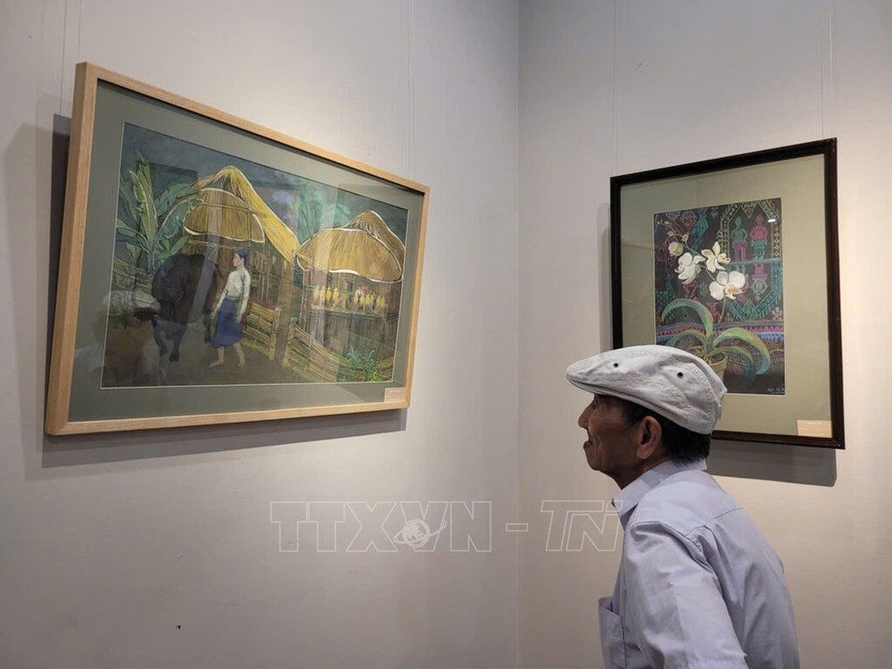 Phố và hoa trong hội họa đương đại - Ảnh 1.