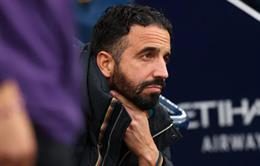 6-1509034514 Gary Neville: Nếu thua Chelsea, Amorim sẽ đối mặt với áp lực lớn