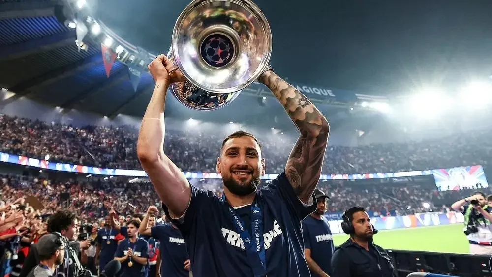 Man City chiêu mộ Donnarumma: Canh bạc táo bạo của Guardiola - Ảnh 1.
