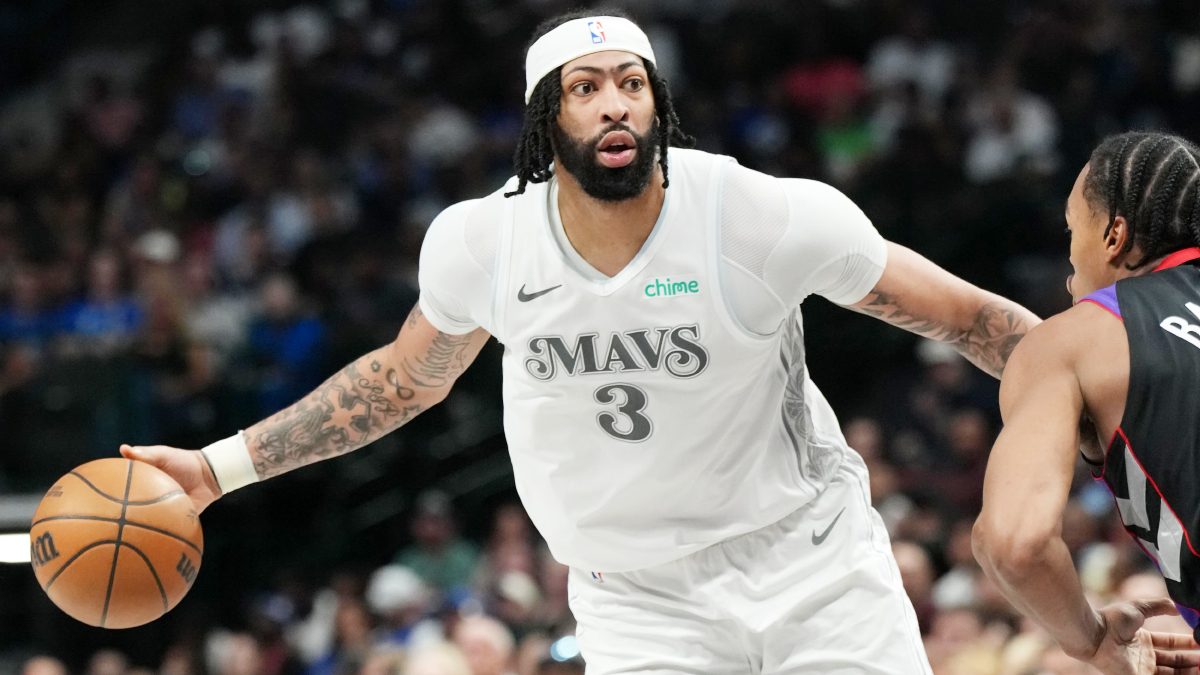 anthony-davis-tap-luyen-tro-lai-sau-thoi-gian-duong-thuong-2-1