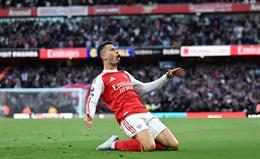 Gabriel Martinelli lên tiếng sau màn hóa người hùng cho Arsenal