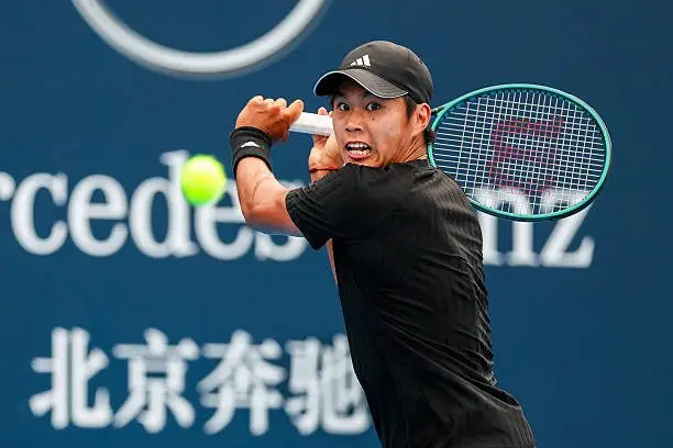 Learner Tien đối đầu Medvedev ở bán kết giải China Open 2025