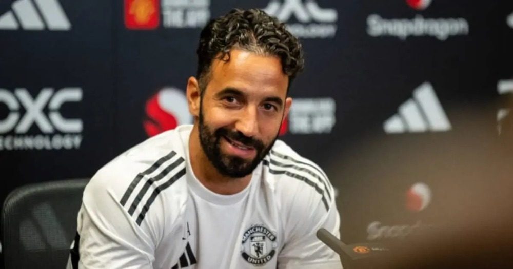 MU lao đao vì vắng 3 ngôi sao trận derby, Amorim xác nhận thủ môn bắt chính - Ảnh 1.
