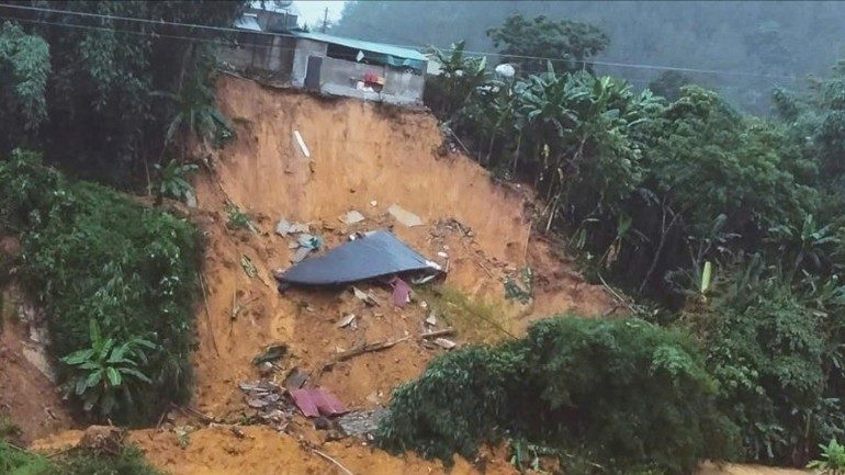 Dự báo thời tiết ngày 15/9: Nhiều khu vực có mưa lớn, đặc biệt vào sáng sớm và đêm - Ảnh 2. Dự báo thời tiết ngày 15/9: Nhiều khu vực có mưa lớn, đặc biệt vào sáng sớm và đêm - Ảnh 2.