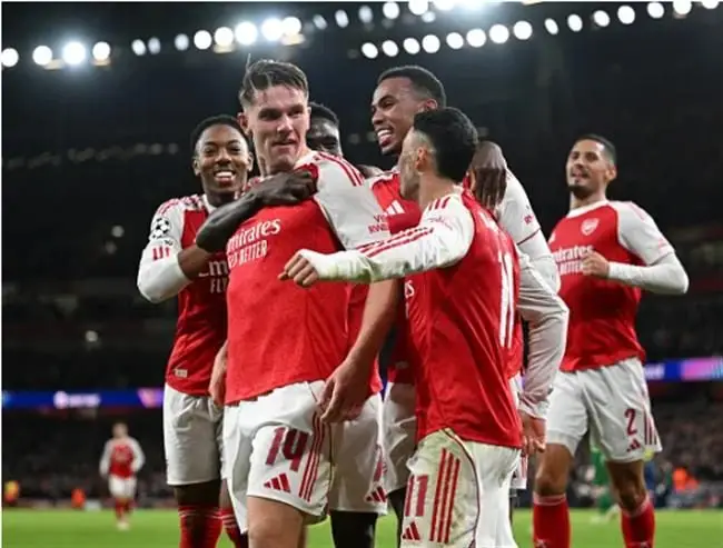 Arsenal toan thang o Champions League mua nay.
