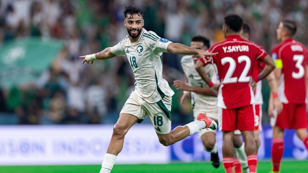 Vòng loại World Cup 2026, Indonesia thua Saudi Arabia 2-3: Dấu hỏi to đùng cho Kluivert - Ảnh 1.