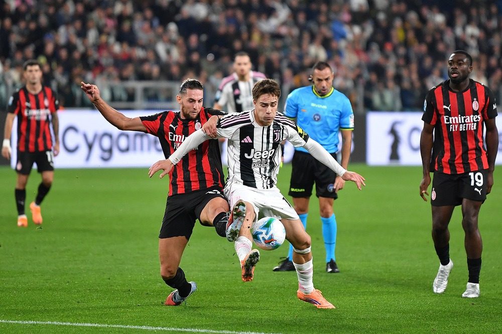 Milan và Juventus cầm chân nhau - Ảnh 1. Milan và Juventus cầm chân nhau - Ảnh 1.