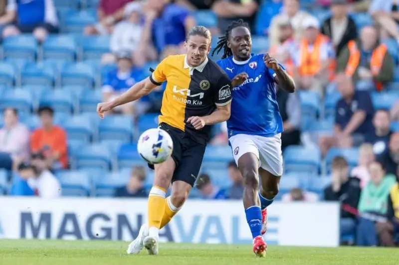 Nhận định, Soi kèo Chesterfield vs Burton Albion 01h00 ngày 08/10: Khách có 3 điểm - Ảnh 1