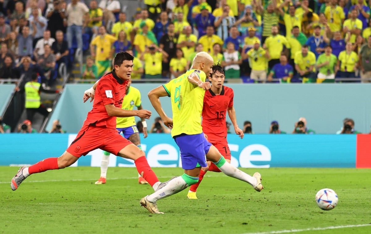 nhan-dinh-soi-keo-han-quoc-vs-brazil-18h00-ngay-10-10-thuoc-thu-hang-nang_97969 Nhận định, Soi kèo Hàn Quốc vs Brazil 18h00 ngày 10/10: Thuốc thử hạng nặng - Ảnh 4
