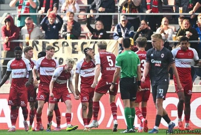 Nhận định, soi kèo Zulte Waregem vs Gent, 0h15 ngày 20/10: Tưng bừng Nhận định, soi kèo Zulte Waregem vs Gent, 0h15 ngày 20/10: Tưng bừng