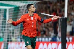 ronaldo-lap-ky-luc-ghi-ban-o-vong-loai-world-cup-20251015085240