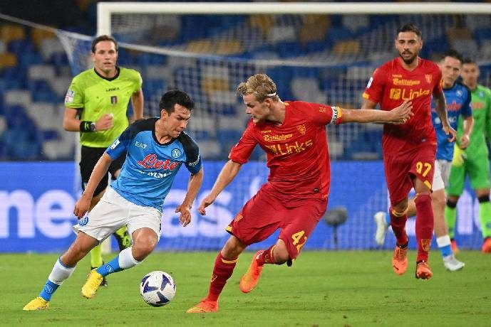 Soi kèo góc Lecce vs Napoli, 00h30 ngày 29/10