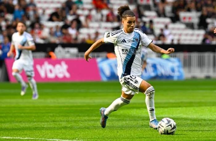 Soi kèo góc Paris vs Lorient, 01h45 ngày 4/10