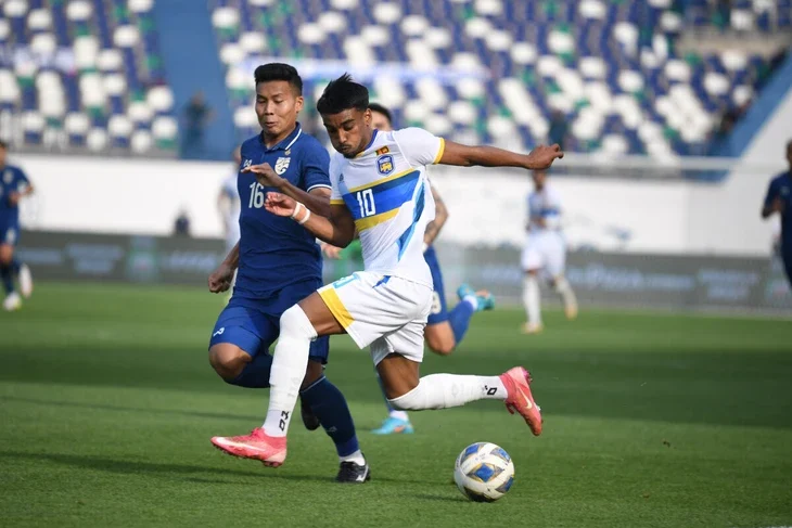 Bóng đá Thái Lan yếu thế trước đội hạng 197 thế giới - Ảnh 1.