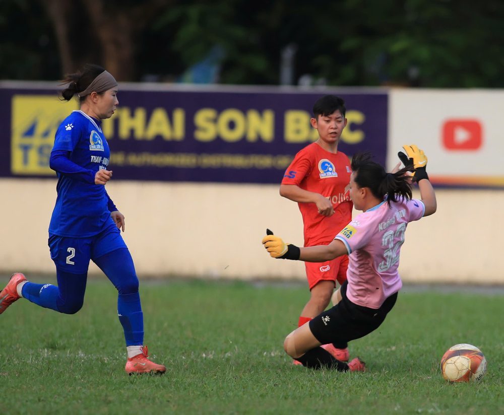 Tin nóng bóng đá Việt Nam hôm nay 13/10: Bùi Tiến Dũng vắng mặt ở trận gặp Nepal; U23 Việt Nam tái đấu U23 Qatar - Ảnh 3.