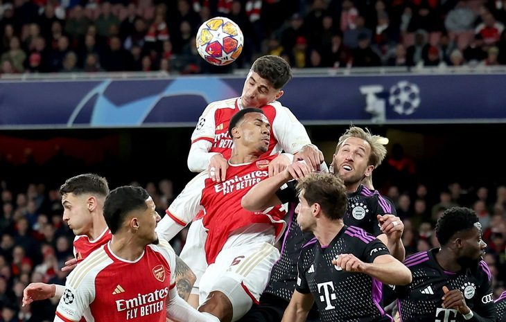 arsenal-ngay-25-11-17641274239041030560841-1 đại chiến - Ảnh 1.