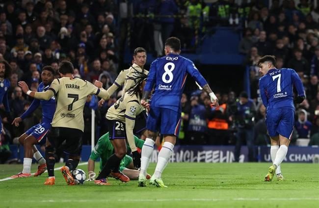 Barcelona và thất bại mới từ những điểm yếu cũ 1