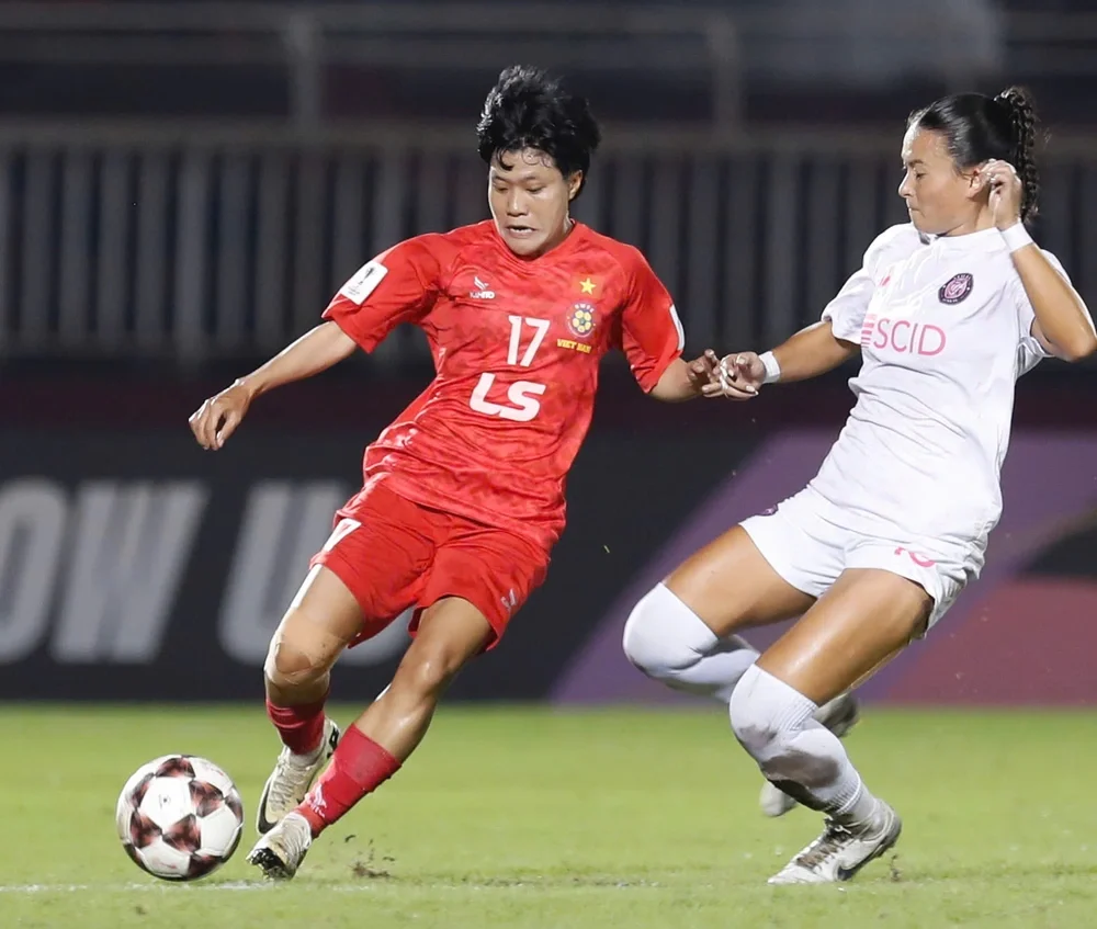 AFC vinh danh lá chắn thép, "người hùng" thầm lặng của bóng đá nữ TP.HCM - Ảnh 1.