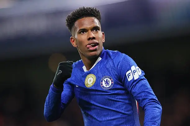 Tài năng 18 tuổi Estevao của Chelsea tỏa sáng trong chiến thắng 3-0 trước Barca ở vòng phân hạng Champions League