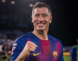 fenerbahce-dam-phan-voi-dai-dien-cua-lewandowski-20251113173149 Fenerbahce đàm phán với đại diện của Lewandowski