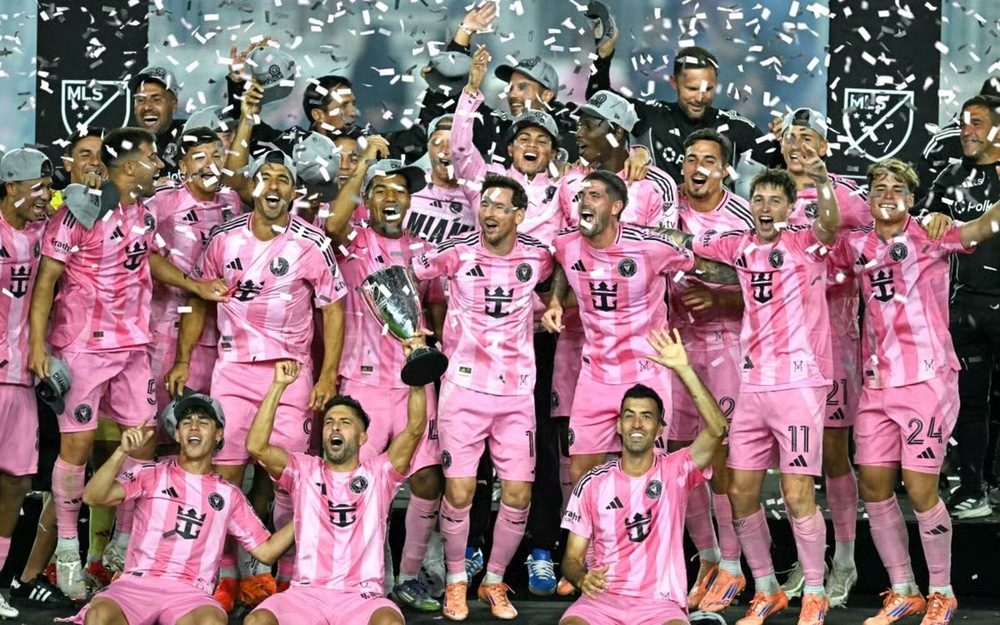 Messi kiến tạo, Inter Miami vô địch MLS khu vực miền Đông sau khi đại thắng khó tin ở chung kết - Ảnh 1. Messi kiến tạo, Inter Miami vô địch MLS khu vực miền Đông sau khi đại thắng khó tin ở chung kết - Ảnh 1.