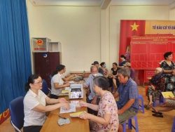 lich-chi-tra-luong-huu-hang-thang-moi-nhat-thang-112025-20251029205634