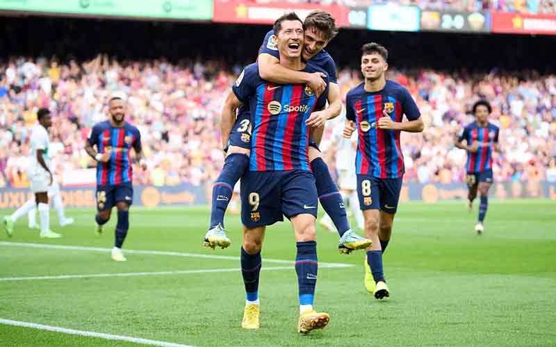 Nhận định, Soi kèo Barcelona vs Elche 0h00 ngày 3/11: Tìm lại niềm vui - Ảnh 1