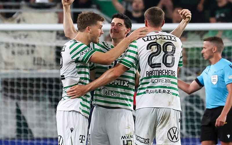 nhan-dinh-soi-keo-ferencvaros-vs-ludogorets-razgrad-3h00-ngay-7-11-chuyen-di-kho-khan_102627-1 Nhận định, Soi kèo Ferencvaros vs Ludogorets Razgrad 3h00 ngày 7/11: Chuyến đi khó khăn - Ảnh 1