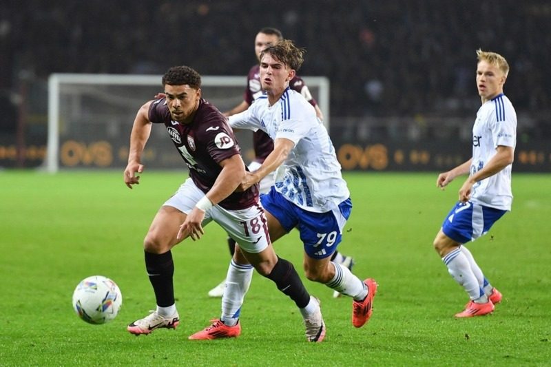 nhan-dinh-soi-keo-torino-vs-como-00h30-ngay-25-11-bat-phan-thang-bai_105679-1 Nhận định, Soi kèo Torino vs Como 00h30 ngày 25/11: Bất phân thắng bại - Ảnh 1