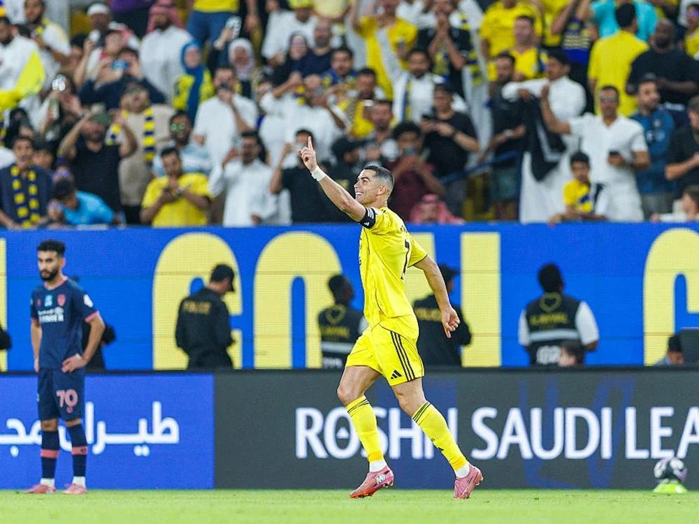 Cristiano Ronaldo ghi bàn thắng thứ 953 sau cuộc phỏng vấn tranh cãi - Ảnh 1.
