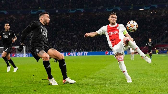 Siêu máy tính dự đoán Ajax vs Benfica, 00h45 ngày 26/11 Siêu máy tính dự đoán Ajax vs Benfica, 00h45 ngày 26/11