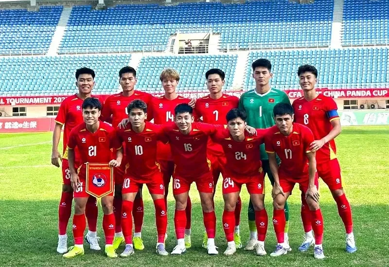 Trước lượt trận cuối, Panda Cup 2025 đang có cục diện khó lường Trước lượt trận cuối, Panda Cup 2025 đang có cục diện khó lường