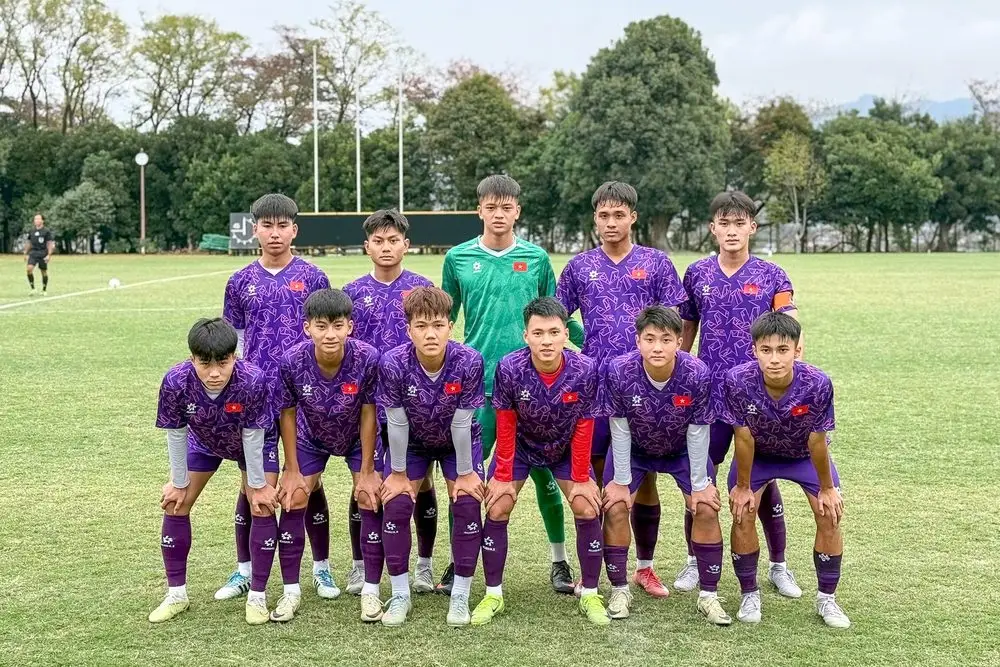 Bảng C vòng loại U17 châu Á 2026, U17 Việt Nam – U17 Singapore (19h00 ngày 22/11): Khởi đầu sẽ thuận lợi - Ảnh 1.