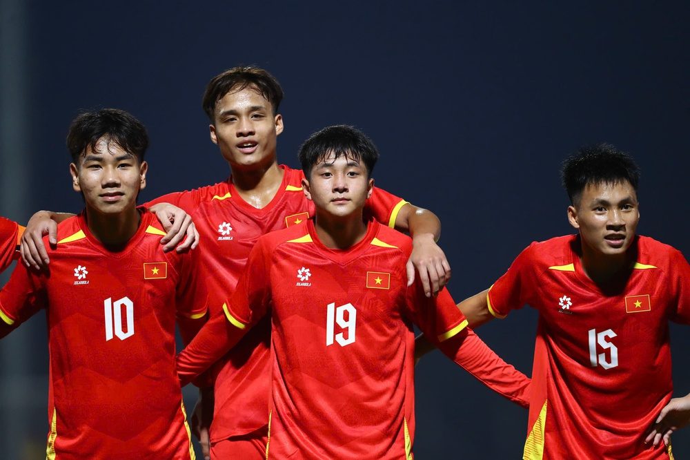 Bảng C vòng loại U17 châu Á 2026, U17 Việt Nam 14-0 U17 Quần đảo Bắc Mariana: Tích lũy bàn thắng - Ảnh 1. Bảng C vòng loại U17 châu Á 2026, U17 Việt Nam 14-0 U17 Quần đảo Bắc Mariana: Tích lũy bàn thắng - Ảnh 1.