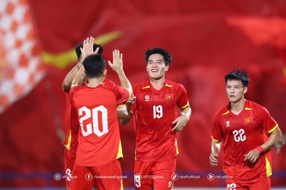 Xem trực tiếp bóng đá Việt Nam vs Trung Quốc ở đâu? VTV có trực tiếp giải U22 quốc tế 2025? - Ảnh 1.