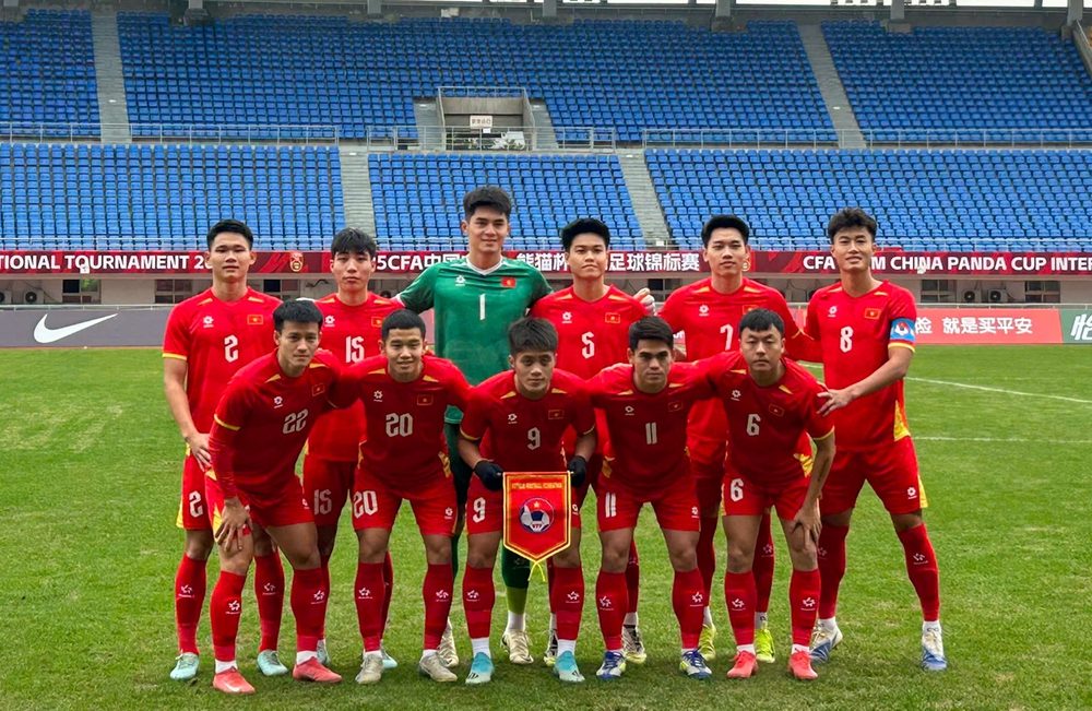 Bóng lăn trên bàn phím: CĐV lo cho U22 Việt Nam sau giải giao hữu - Ảnh 1.