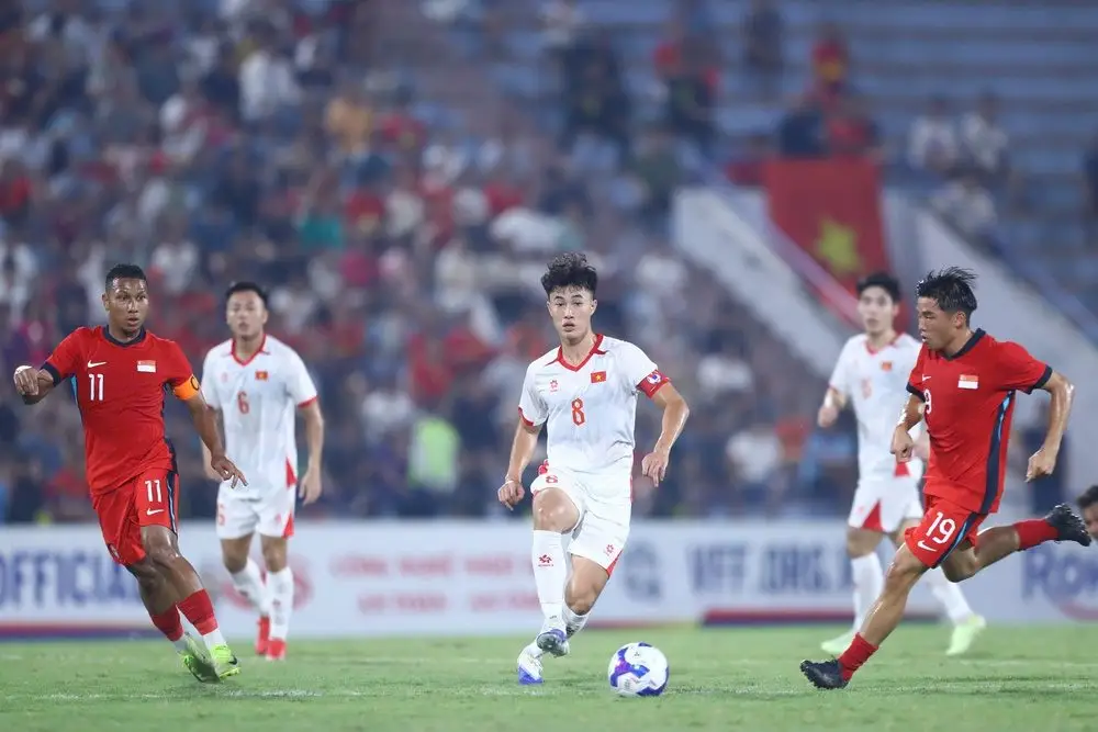 Đội trưởng U22 Việt Nam có nguy cơ lỡ hẹn SEA Games 33 - Ảnh 1.