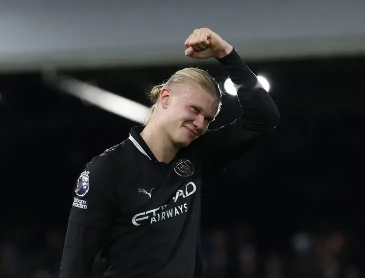 Haaland vượt Shearer, Henry trong lịch sử Premier League - Ảnh 1.