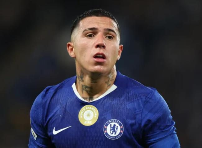 Enzo Fernandez chỉ ra 5 đội bóng có thể vô địch EPL mùa này. Enzo Fernandez chi ra 5 doi bong co the vo dich EPL mua nay.