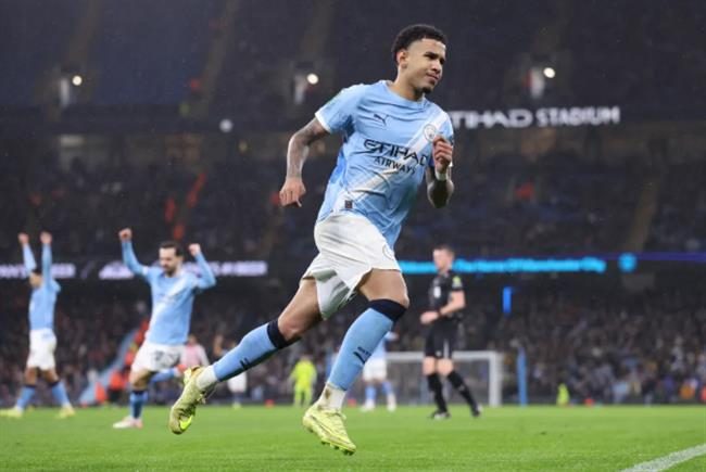 Savinho dang la muc tieu cua Tottenham.