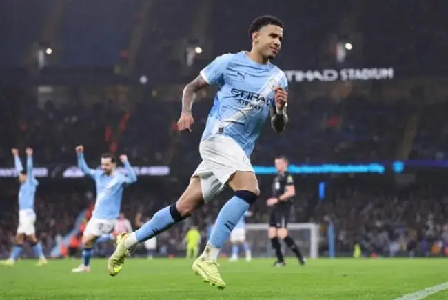 Savinho dang la muc tieu cua Tottenham.