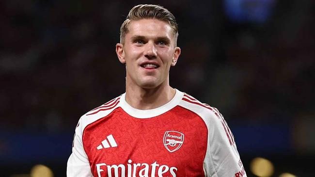 Viktor Gyokeres vao san tu bang ghe du bi truoc Chelsea.