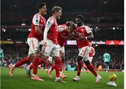 5-1512103519 Martin Keown nhận định khả năng vô địch EPL của Arsenal