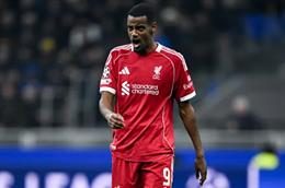 7-1012103736 Thierry Henry không ấn tượng với Alexander Isak